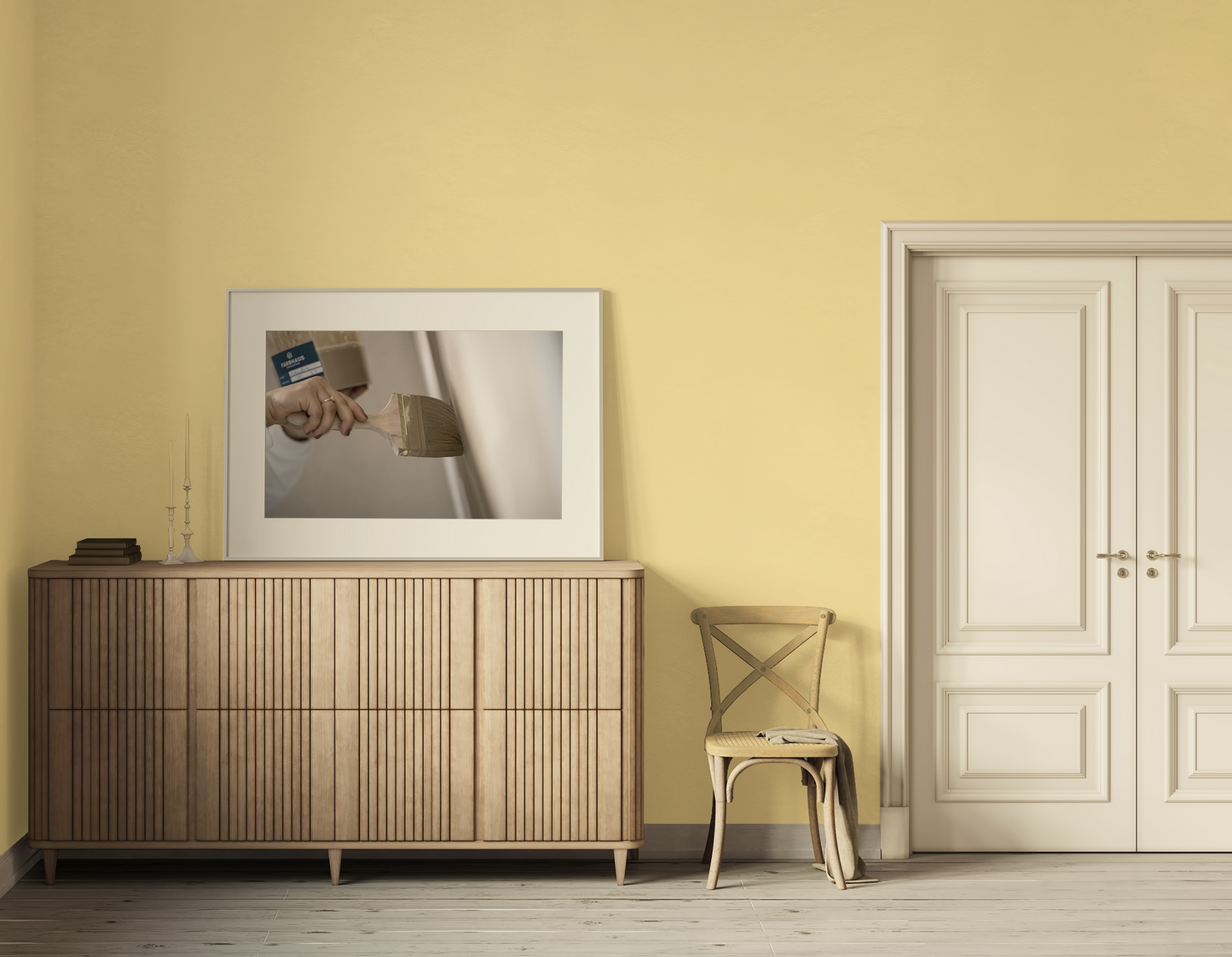 Gelbe Kalkfarbe Wand