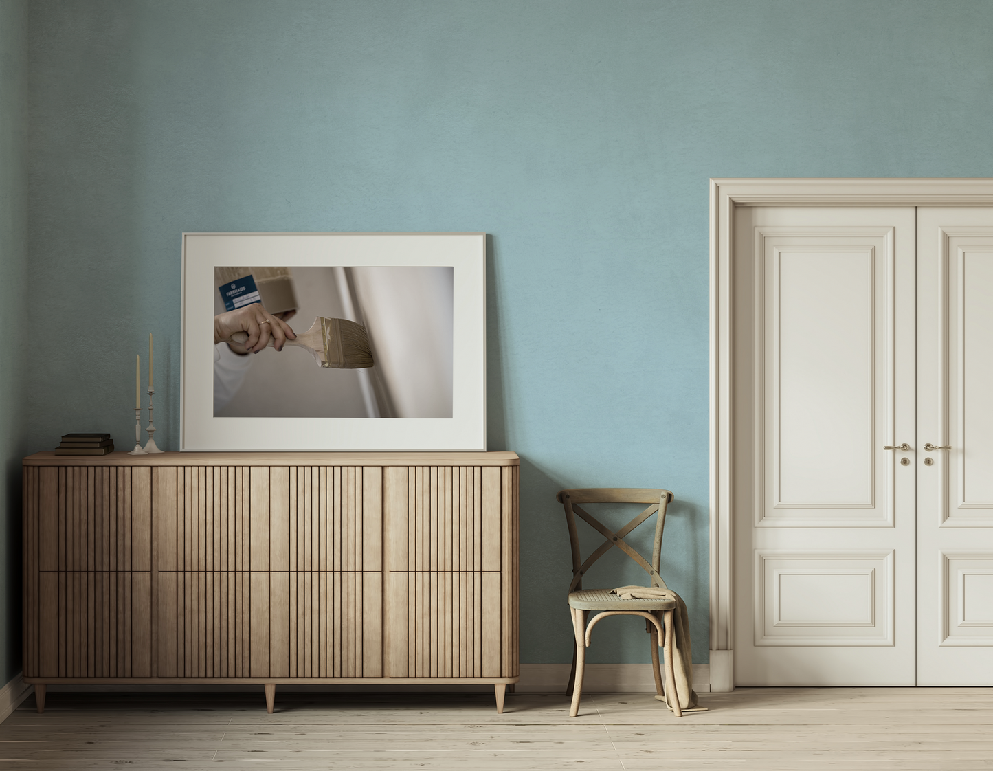 Blaue Kalkfarbe an Wand Vorschau